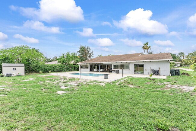 Building Photo - 6031 NW 4th Ave