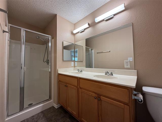 Building Photo - 4417 Courtside Dr