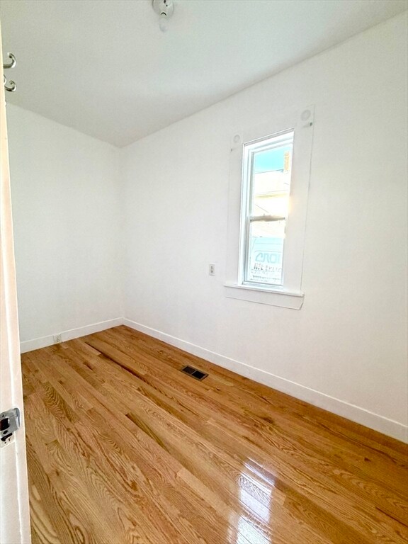 Building Photo - 11 Francis St