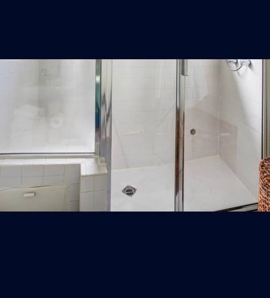 Building Photo - 8661 Clifton Way