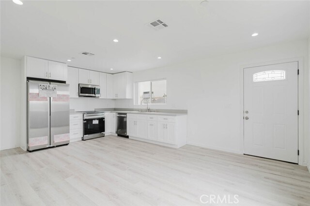 Building Photo - 10938 Olinda St