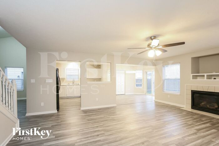 Building Photo - 12368 Deerview Dr