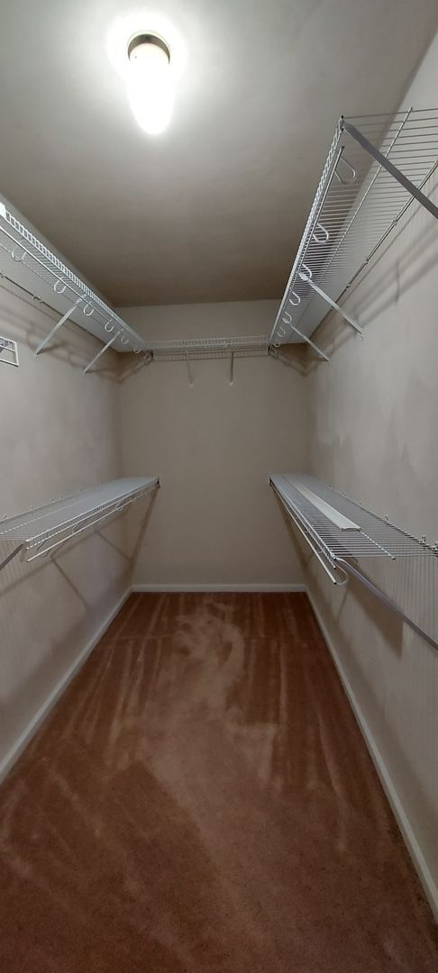 Building Photo - Beautiful home in GREAT location