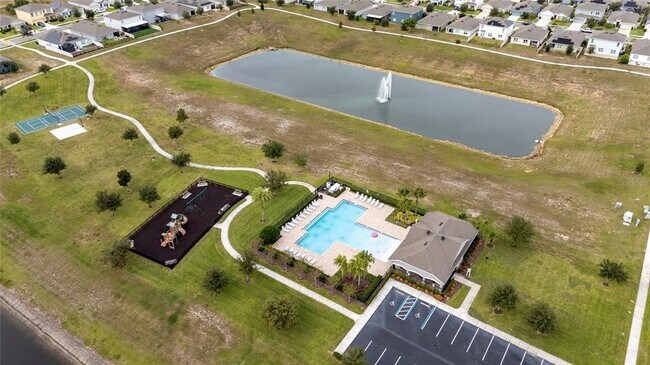 Building Photo - 9052 Wildflower Ln