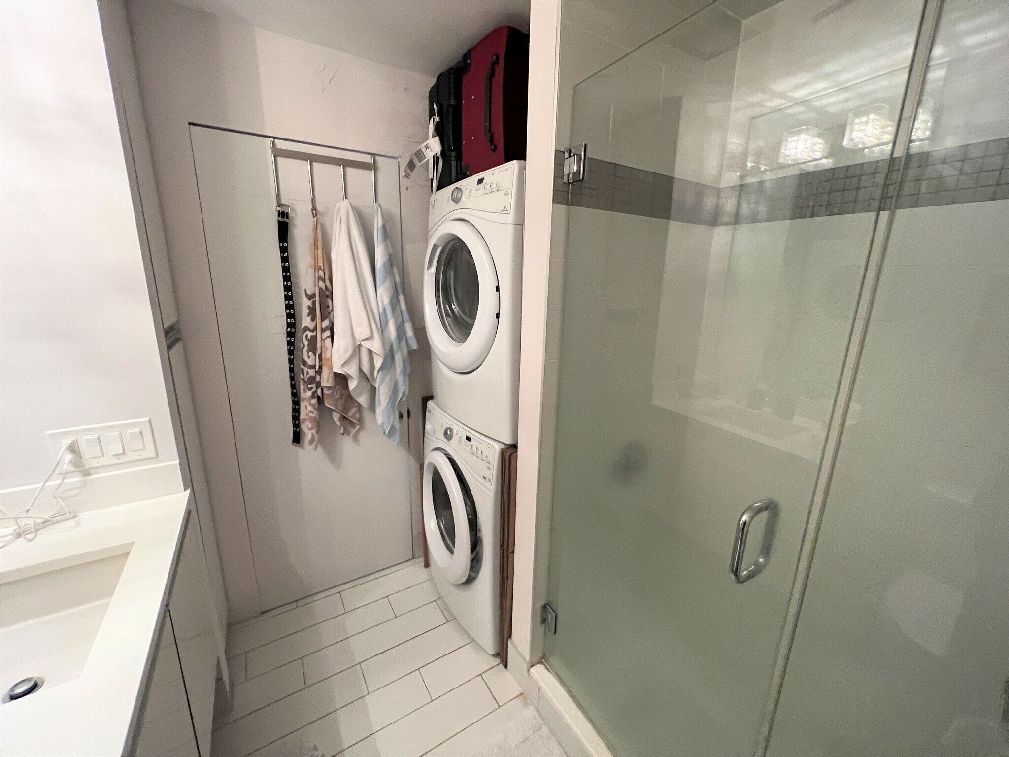 Building Photo - 1607 Tremont St