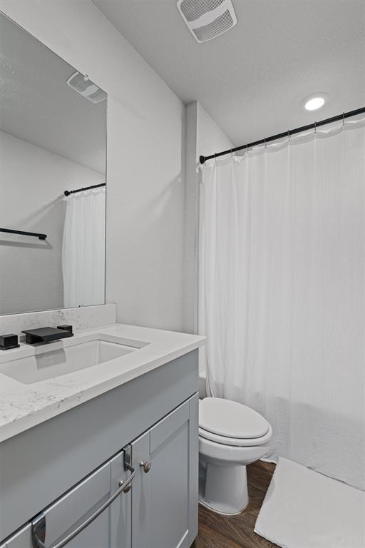 Building Photo - 6021 Roderick Dr