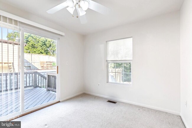 Building Photo - 1280 Terrace Ln
