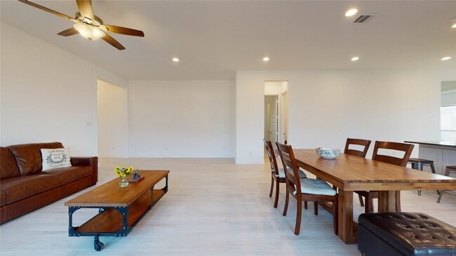Building Photo - 19034 Paso Fino Pr Ln