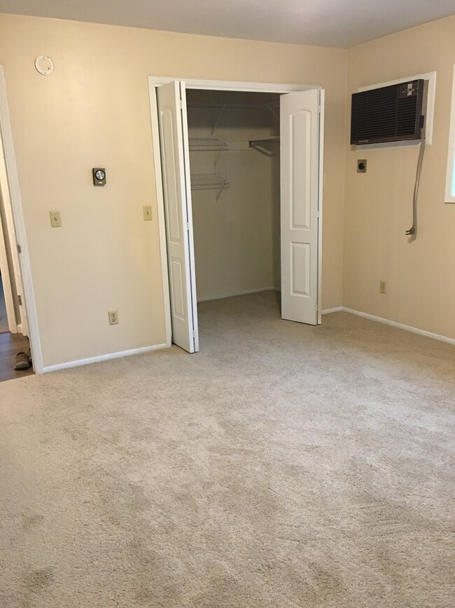 Master Bedroom closet - 1307 E 30th Ave