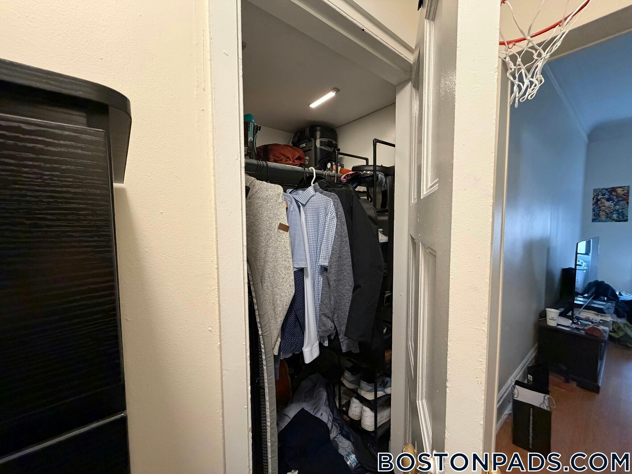 Building Photo - 62 Boylston St