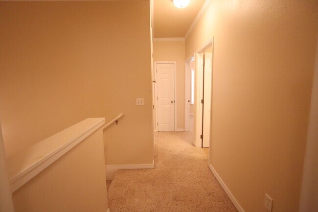 Building Photo - 1490 Bentley Cir