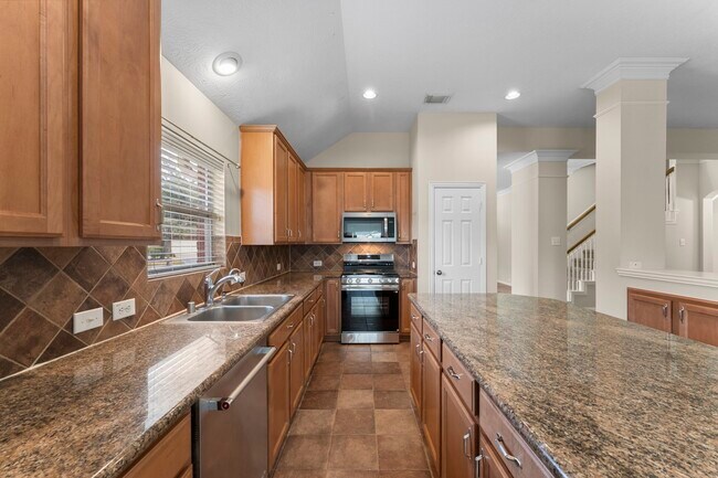 Building Photo - 31323 Trinity Park Ln