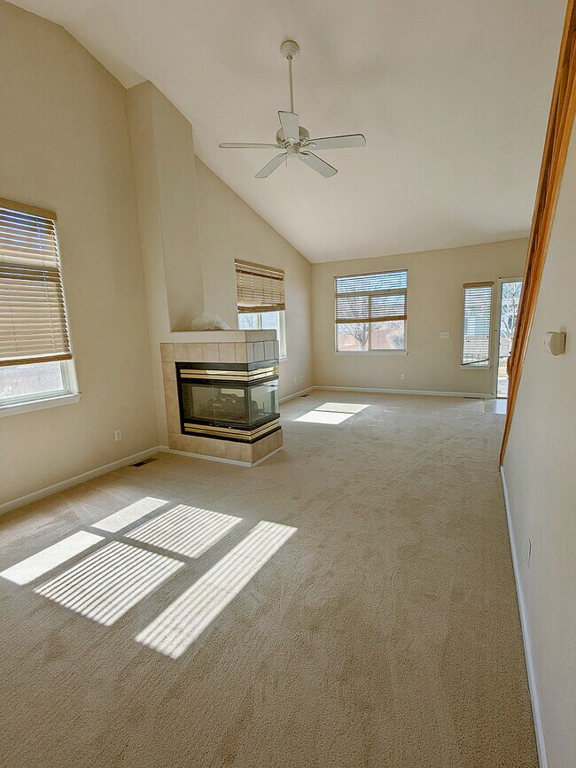 Building Photo - 2131 W 101st Cir