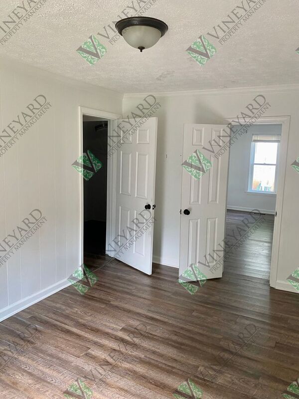 Building Photo - 104 South St