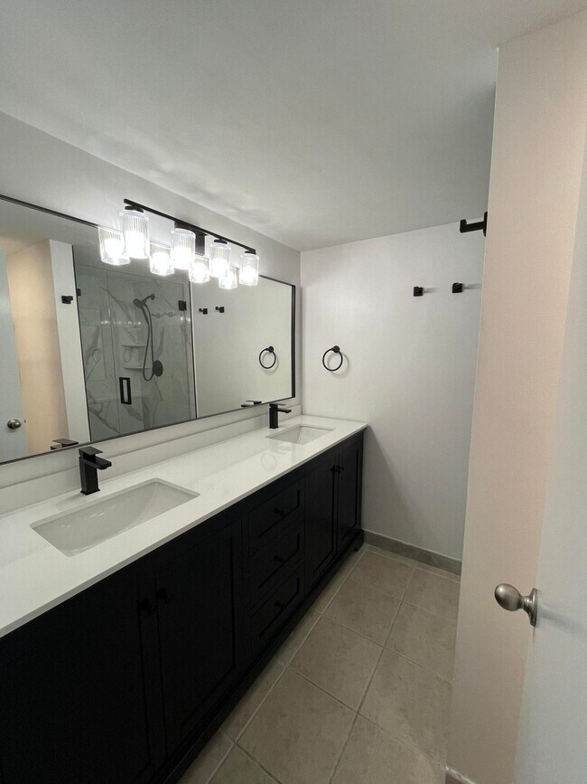 Building Photo - 4604 46th Way