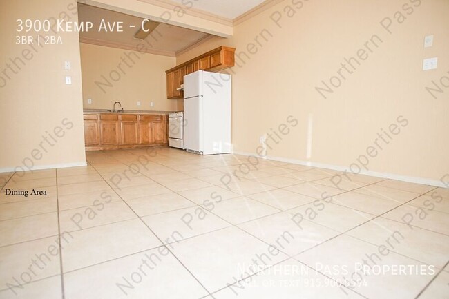 Building Photo - 3 Bedroom Apt Close to Fort Bliss!