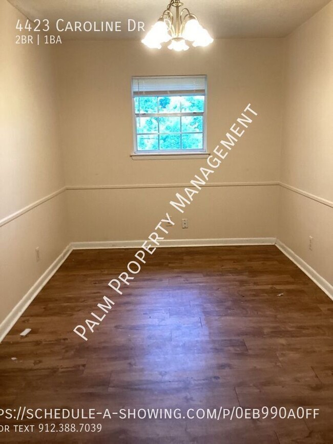 Building Photo - 4423 Caroline Dr