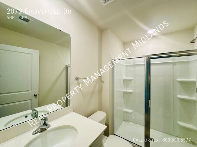Building Photo - 2079 Grovefield Dr