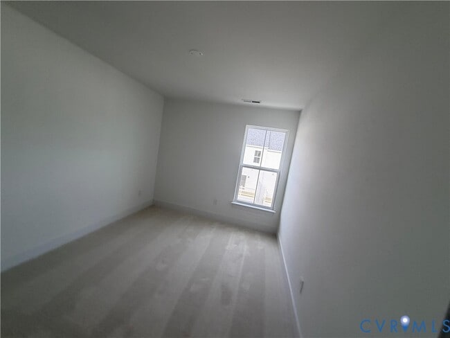 Building Photo - 15375 Sunray Aly