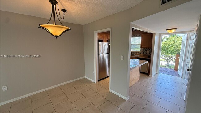 Building Photo - 8500 Sunrise Lakes Blvd