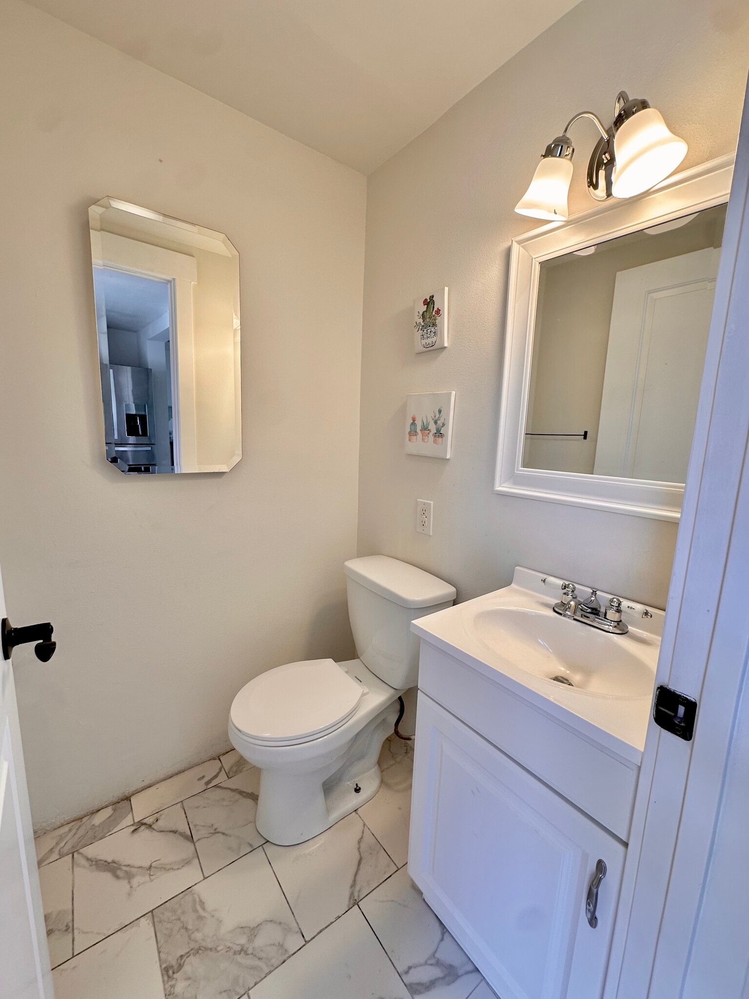 .5 bath - 614 Highland Dr