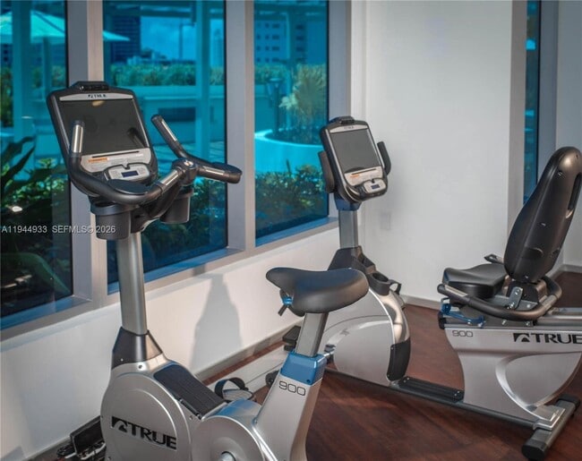 Building Photo - 701 N Fort Lauderdale Beach Blvd