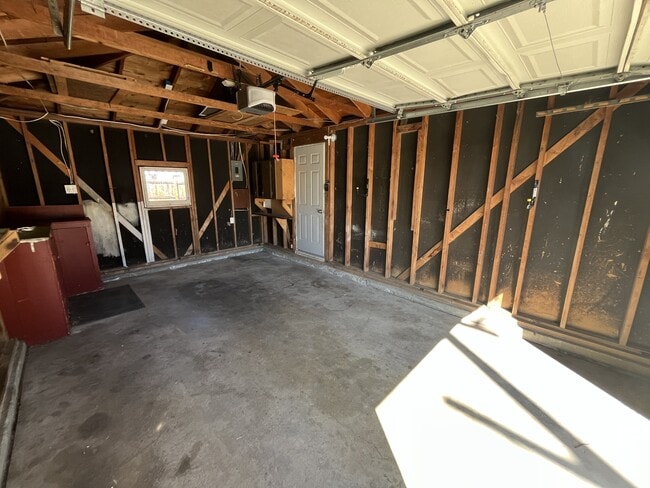 Building Photo - 2401 Marshall St