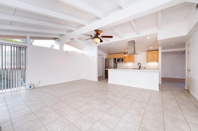 Building Photo - 14722 Candeda Pl