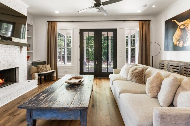 Building Photo - 7280 Samples Field Rd