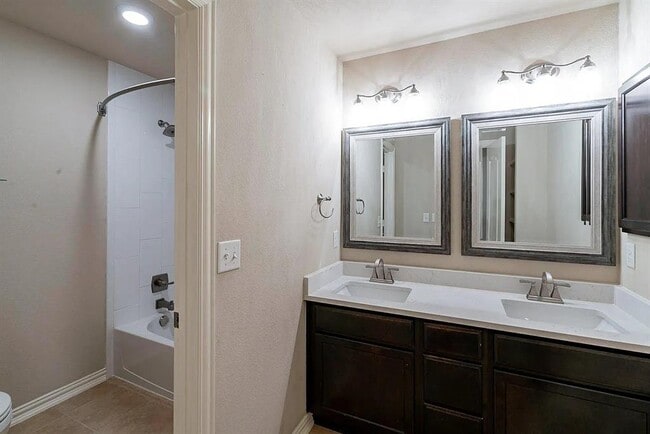 Building Photo - 19717 Abigail Way