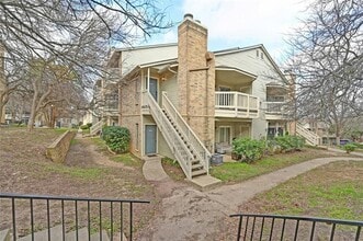 Building Photo - 2450 Wickersham Ln