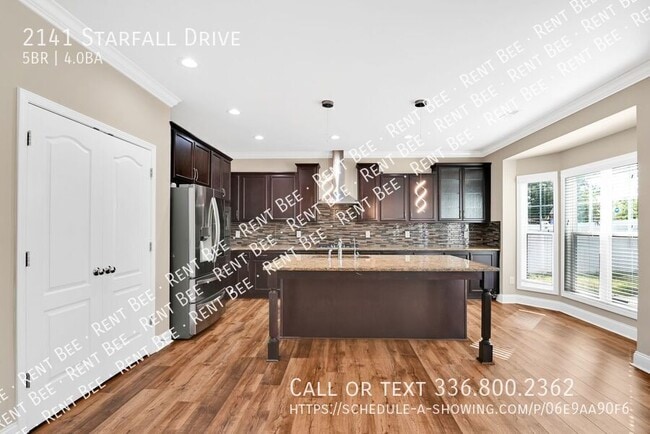 Building Photo - 2141 Starfall Dr