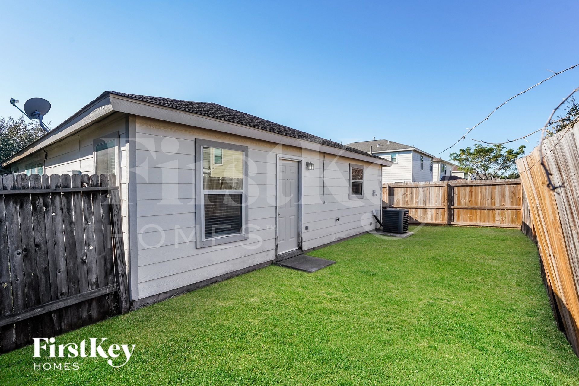 Building Photo - 6622 Hawthorne Falls Ln