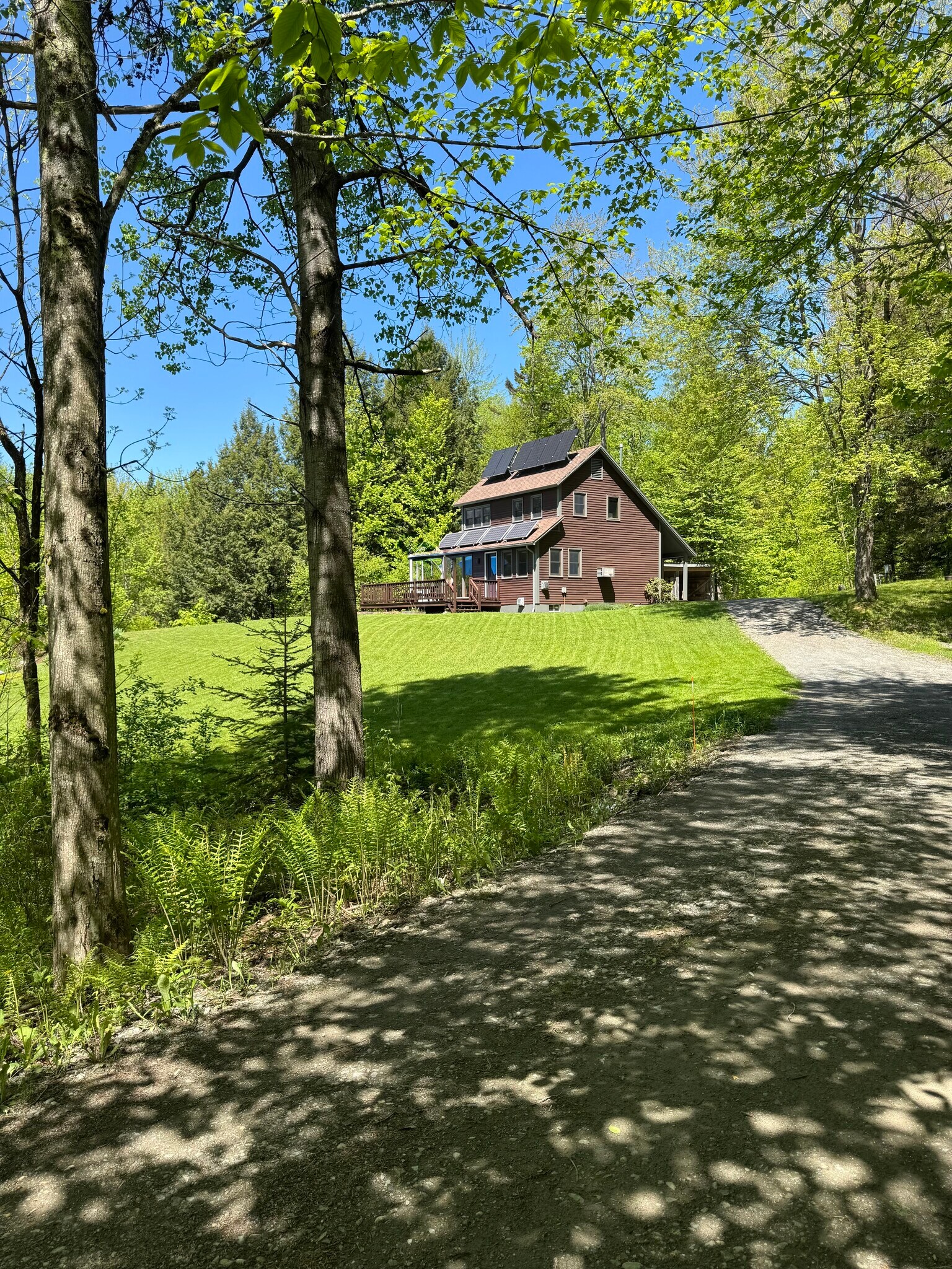 Building Photo - 427 Solar Way Dr