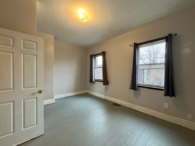 Building Photo - Apartment Units in Station North, MD!