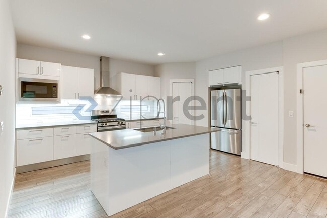 Building Photo - 12220 SE 251st Pl