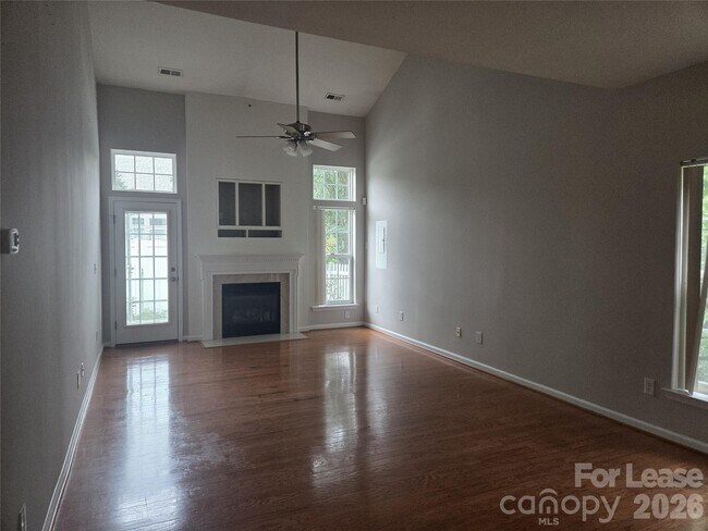 Building Photo - 113 Kase Ct