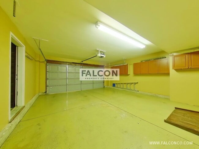 Building Photo - 16227 Windy Creek Dr