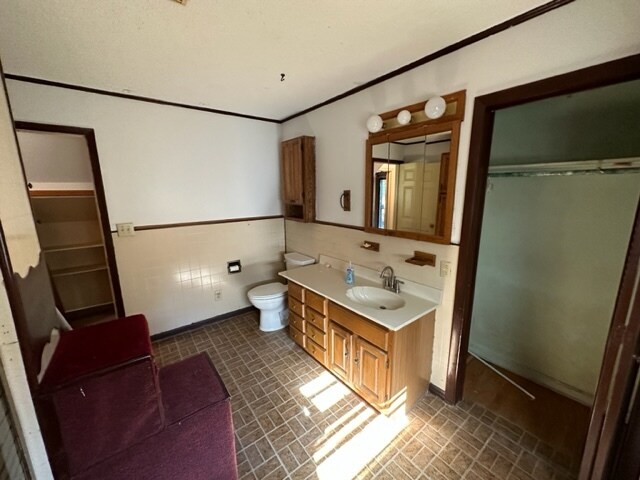 Building Photo - 1704 Pichard St