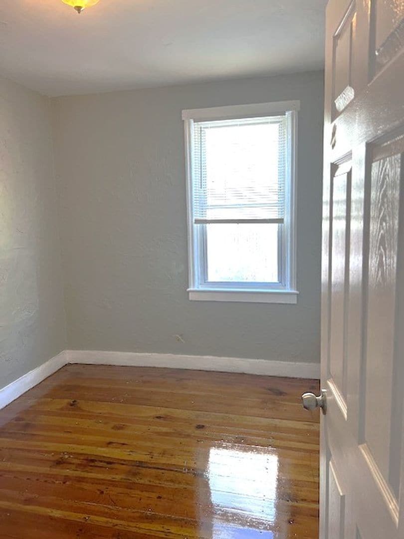 Building Photo - 22-26 Barbara Street