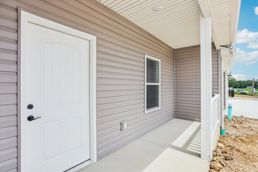 Building Photo - The Boulders at Moscow Mills Villas