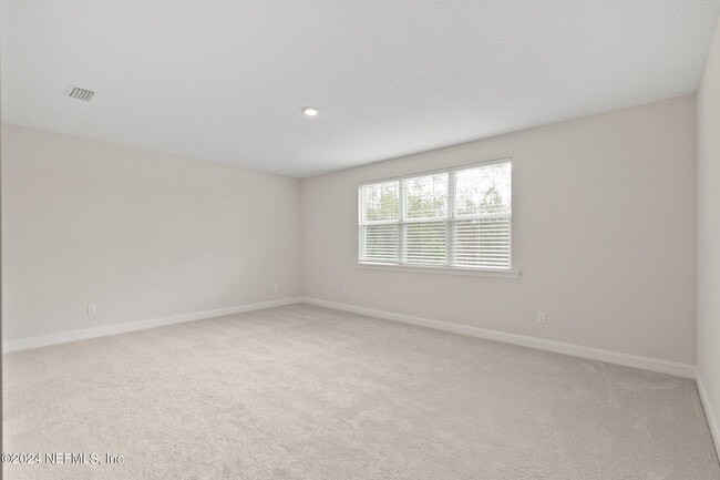 Building Photo - 120 Elm Br Rd