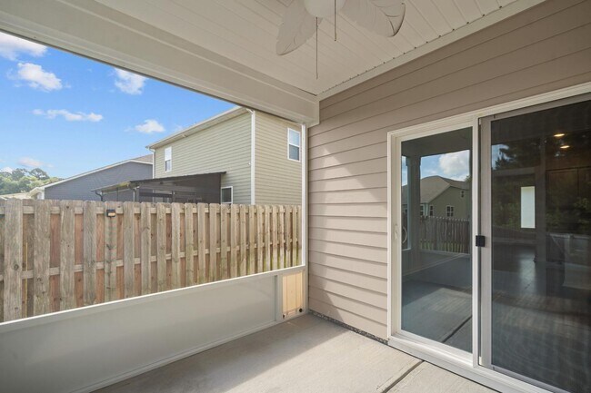 Building Photo - 72 Knotty Ct