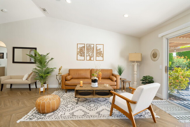 Building Photo - 76941 Coventry Cir