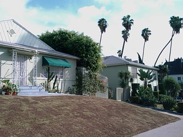 Building Photo - 350 S Alexandria Ave
