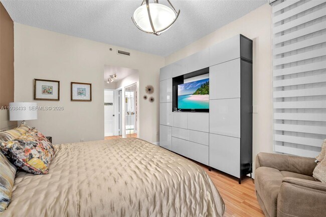 Building Photo - 9725 NW 52nd St