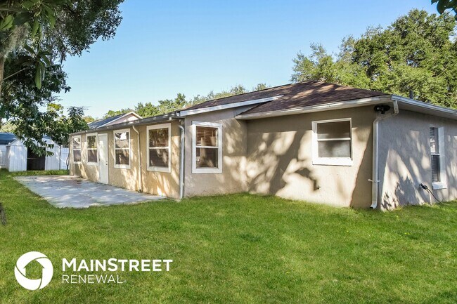 Building Photo - 2408 Denn John Ln