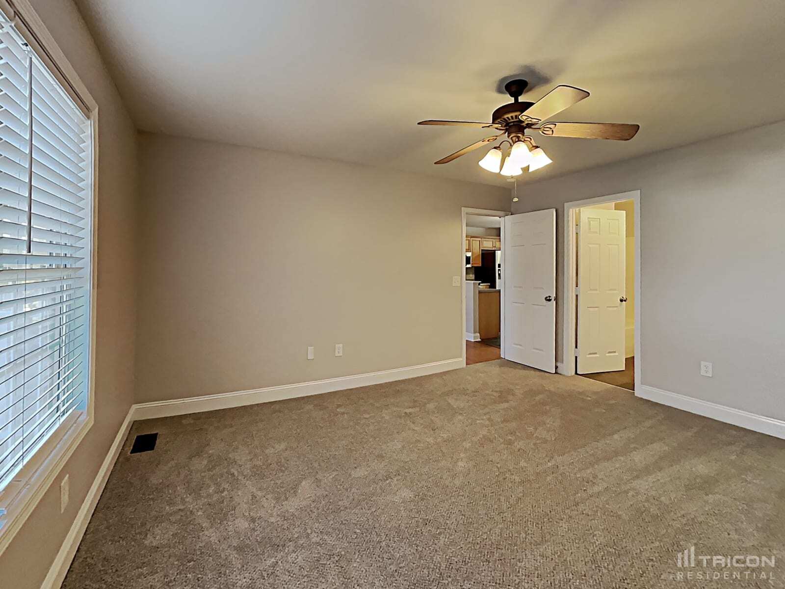 Building Photo - 661 Beavers Cove Ln NW