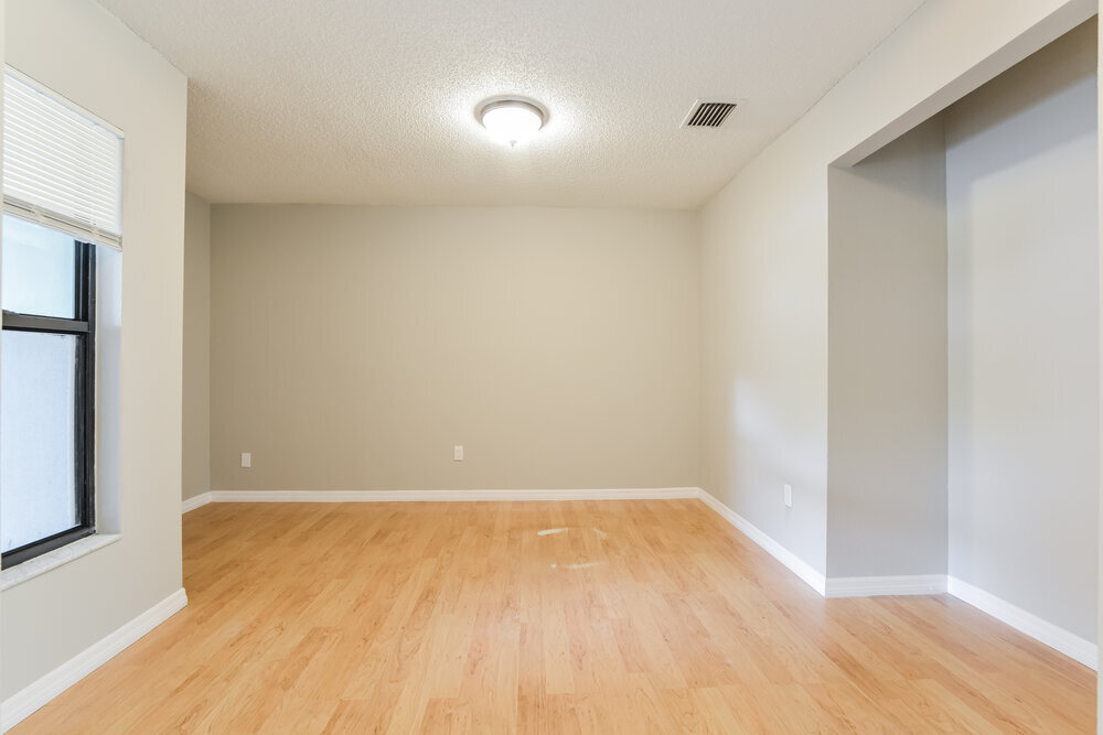 Building Photo - 1058 Dees Dr