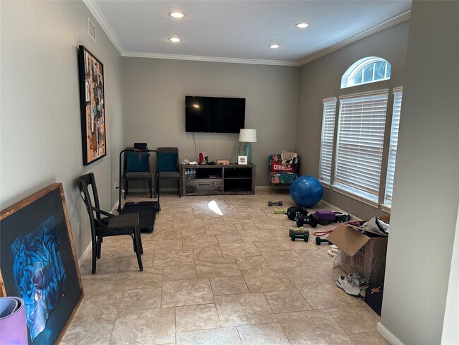 Building Photo - 4634 Grand Cayman Dr